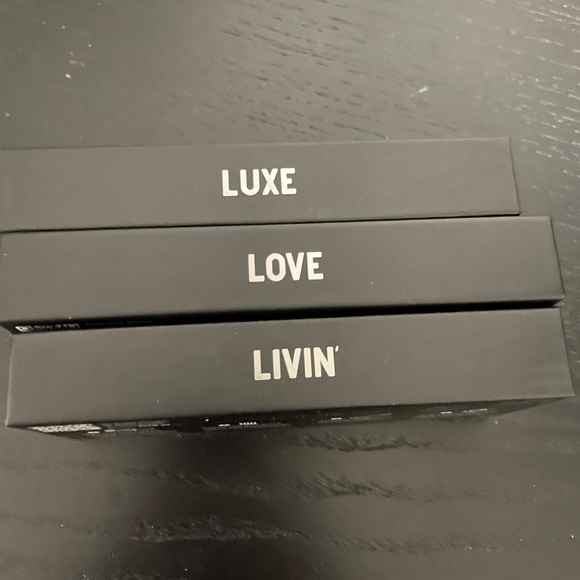 Glamnetic magnetic lashes - Picture 7 of 8